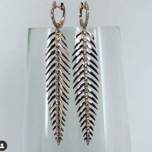 NWT Katie Anderson Silver Diamond Feather Earrings